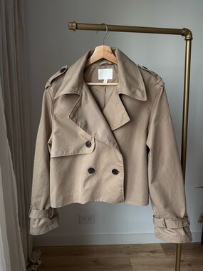 H&M Double-Breasted Short Trench Coat Beige L